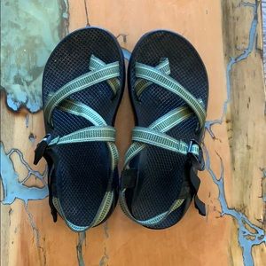 Green Chaco Sandals, Men’s 8 or Women’s 10
